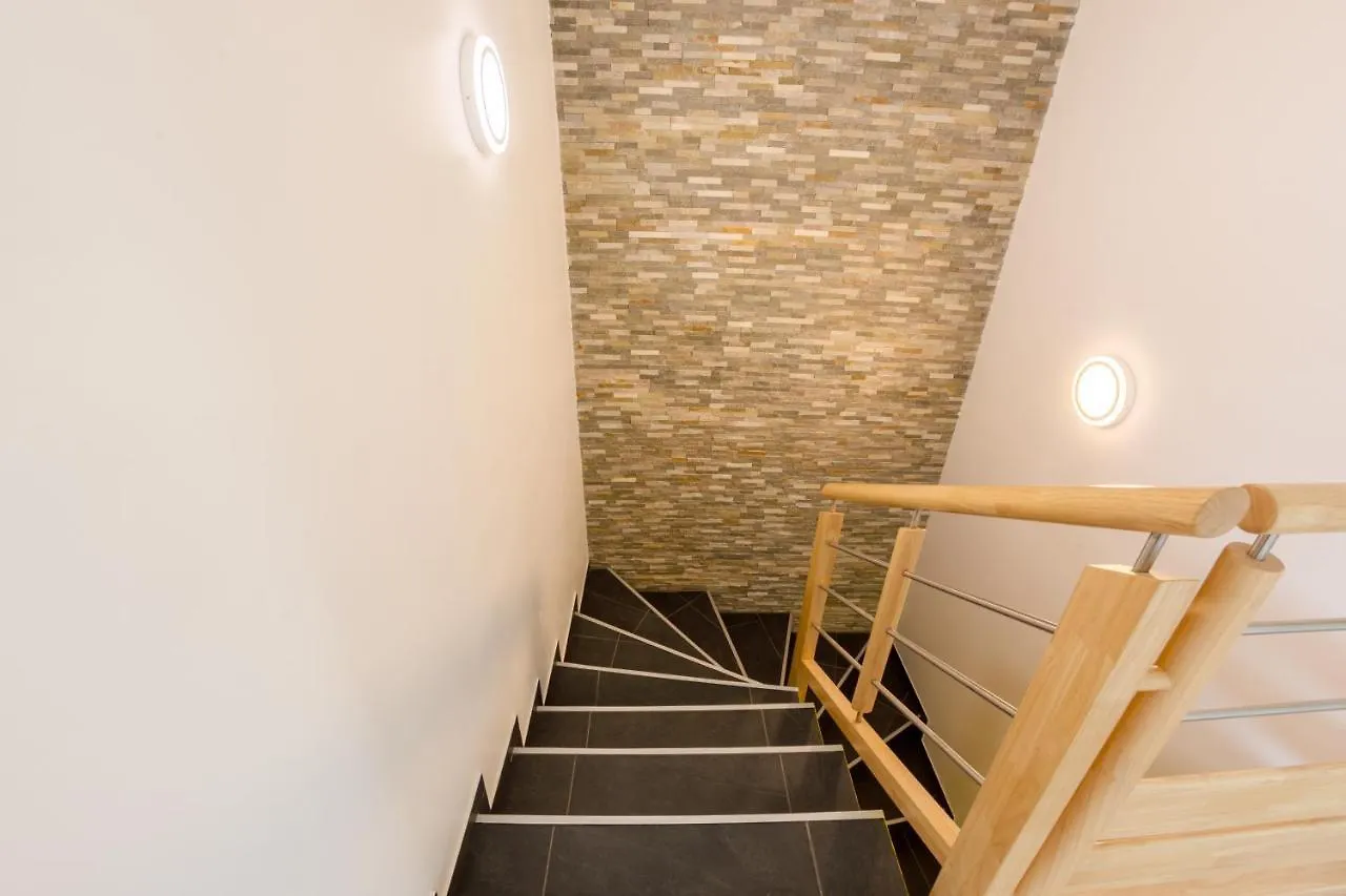 La Villa Des Amiets: 250M², Confort, Piscine, Mer A 500M Cléder Frankrijk