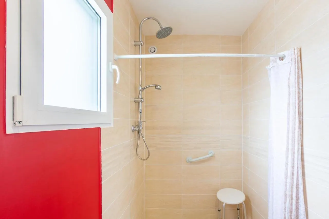 La Villa Des Amiets: 250M², Confort, Piscine, Mer A 500M Cléder
